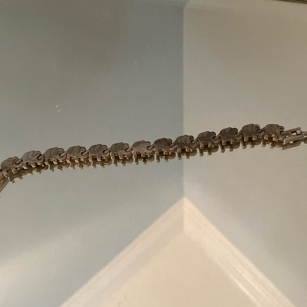 Silver elephant bracelet